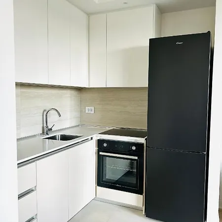 Luxury Waterfront View - Bw River View Apartment