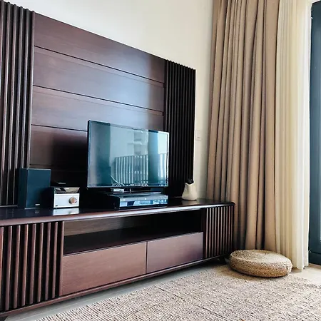 Luxury Waterfront View - Bw River View Apartment